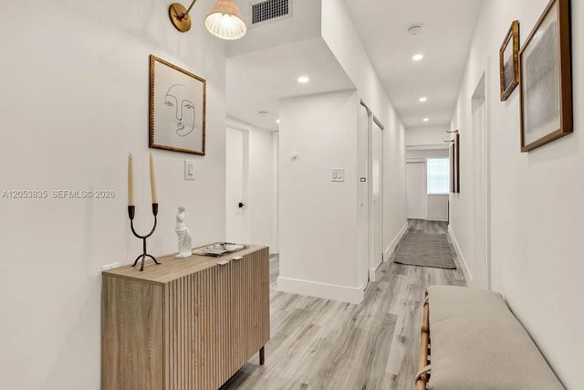 1237 NW 33rd Avenue, Miami, FL 33125