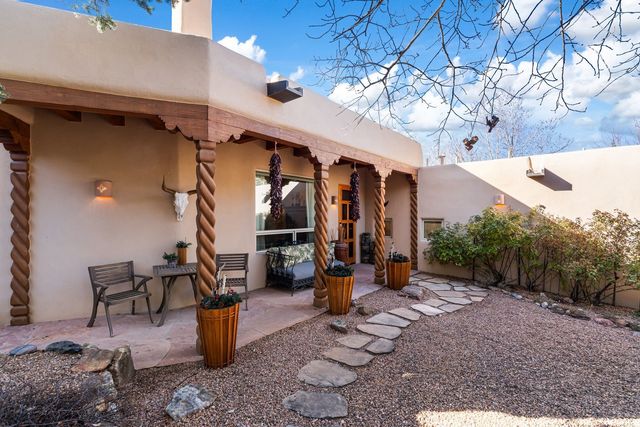 1360 Tesuque Creek Road, Santa Fe, NM 87501