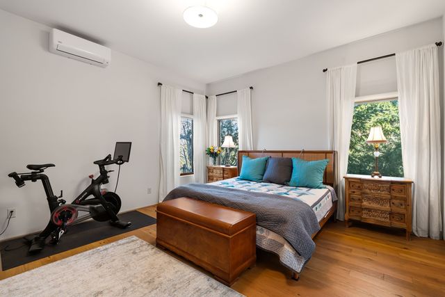 1360 Tesuque Creek Road, Santa Fe, NM 87501