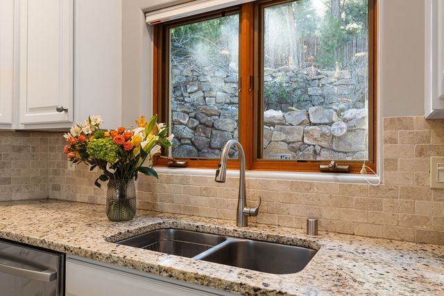 1360 Tesuque Creek Road, Santa Fe, NM 87501