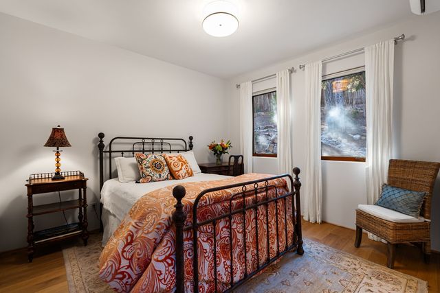 1360 Tesuque Creek Road, Santa Fe, NM 87501