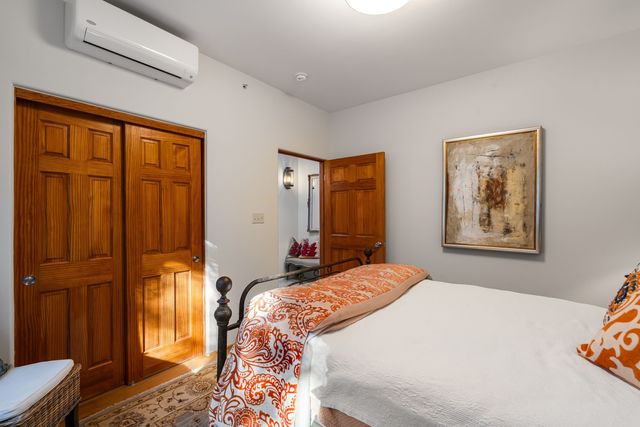 1360 Tesuque Creek Road, Santa Fe, NM 87501