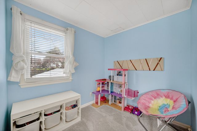 1521 Merle Hay Road, Des Moines, IA 50311