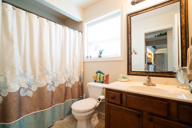 1605 Bobby Nichols Dr, Cookeville, TN 38506