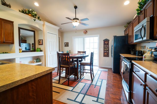 1605 Bobby Nichols Dr, Cookeville, TN 38506