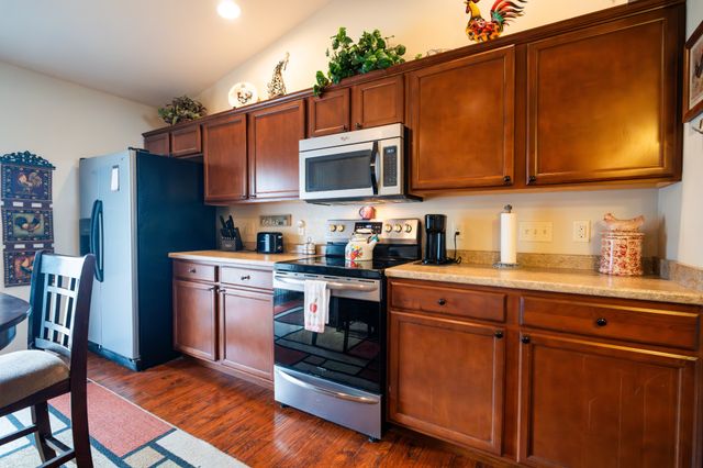 1605 Bobby Nichols Dr, Cookeville, TN 38506