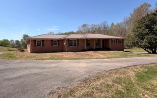 120 Brentwood Drive, Dickson, TN 37055