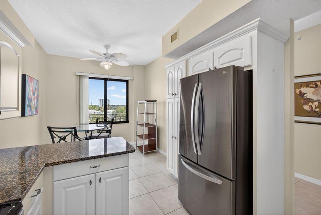 370 Golfview Road 503, North Palm Beach, FL 33408