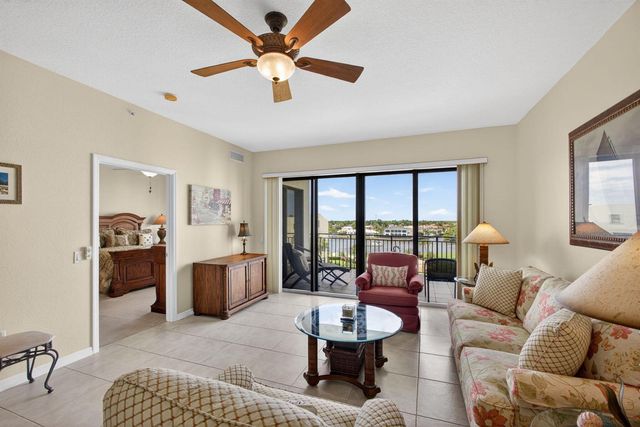 370 Golfview Road 503, North Palm Beach, FL 33408