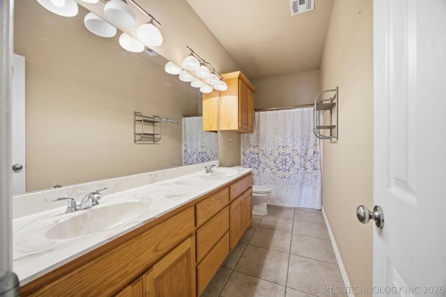 23727 S 413th East Avenue, Porter, OK 74454