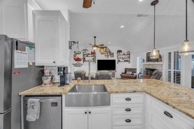 5303 Tioga Court, Granbury, TX 76049