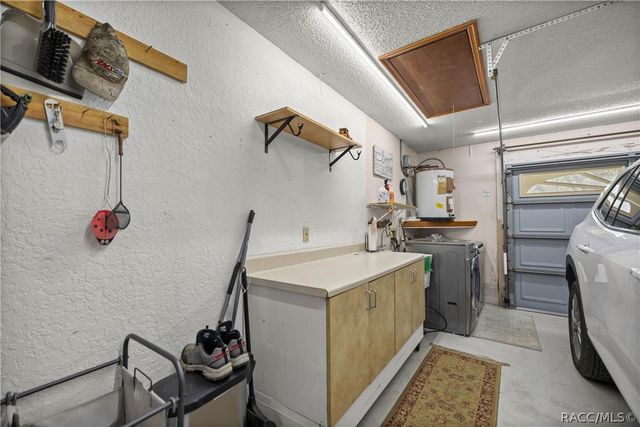 5982 N Maroon Way, Beverly Hills, FL 34465