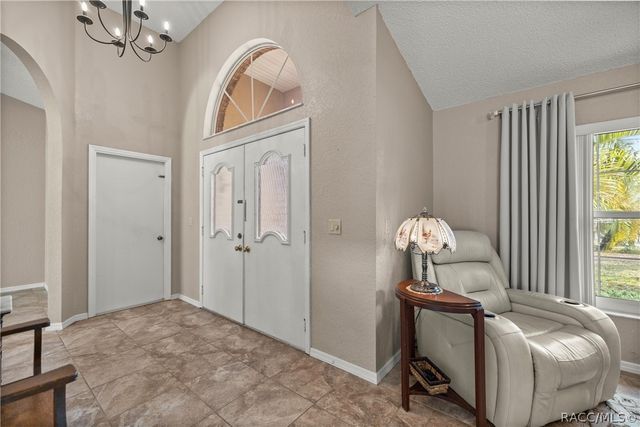 5982 N Maroon Way, Beverly Hills, FL 34465