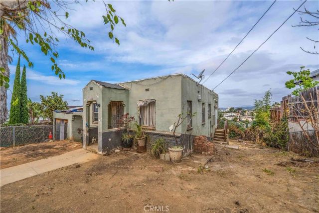 1023 De Garmo Drive, Los Angeles, CA 90063