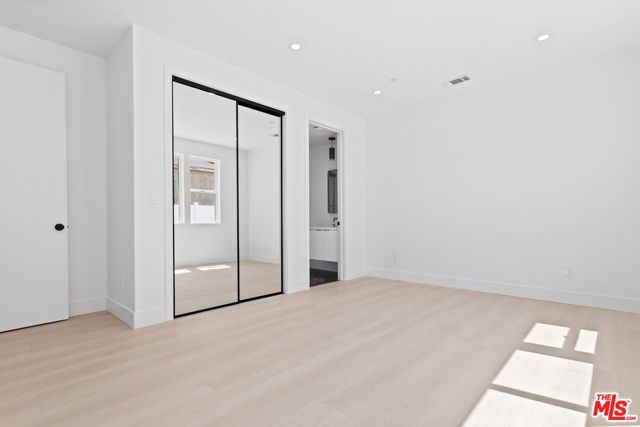 1815 Barry Avenue, Los Angeles, CA 90025