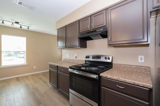 9815 Caballero Drive, Houston, TX 77078