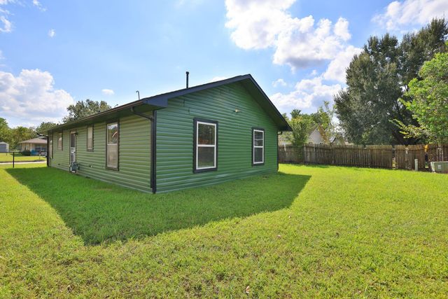 9815 Caballero Drive, Houston, TX 77078