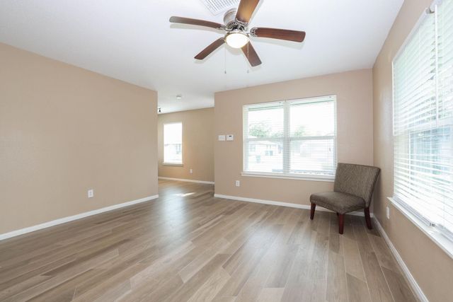 9815 Caballero Drive, Houston, TX 77078