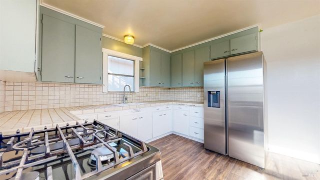 316 Vallejo St, Petaluma, CA 94952