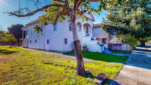 316 Vallejo St, Petaluma, CA 94952