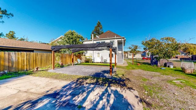 316 Vallejo St, Petaluma, CA 94952