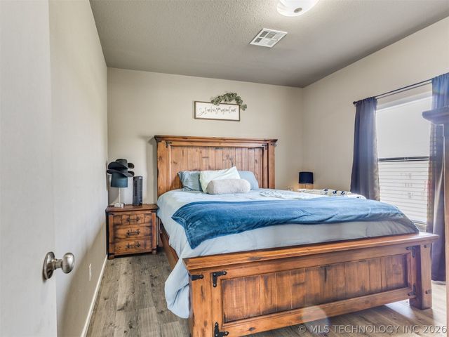 17515 Harreld Road, Beggs, OK 74421