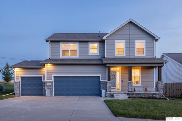 20459 E Street, Omaha, NE 68022