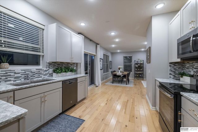 20459 E Street, Omaha, NE 68022