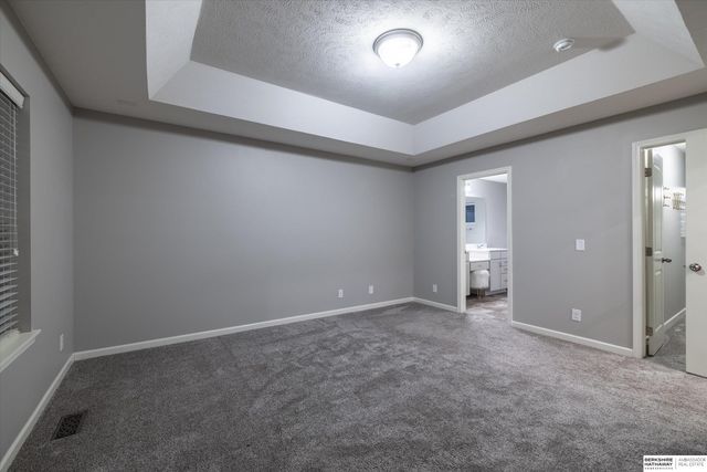 20459 E Street, Omaha, NE 68022