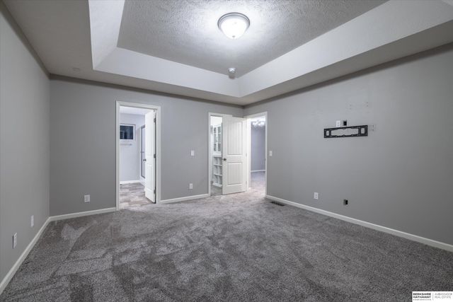 20459 E Street, Omaha, NE 68022