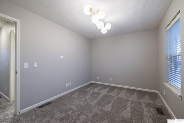 20459 E Street, Omaha, NE 68022