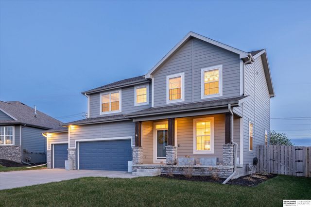 20459 E Street, Omaha, NE 68022
