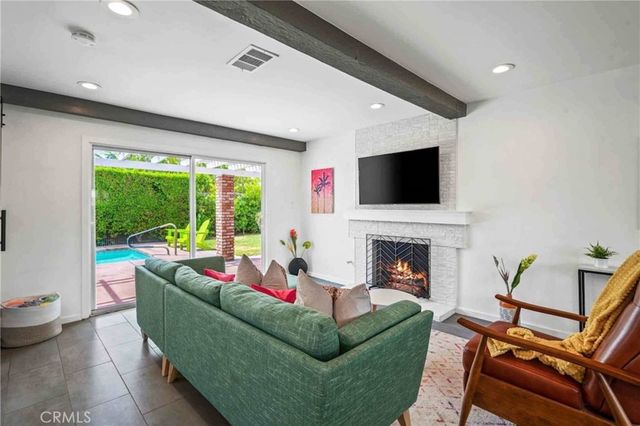 3781 E Camino San Miguel, Palm Springs, CA 92264