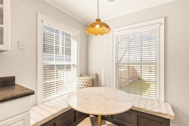 4216 Locke Avenue, Fort Worth, TX 76107