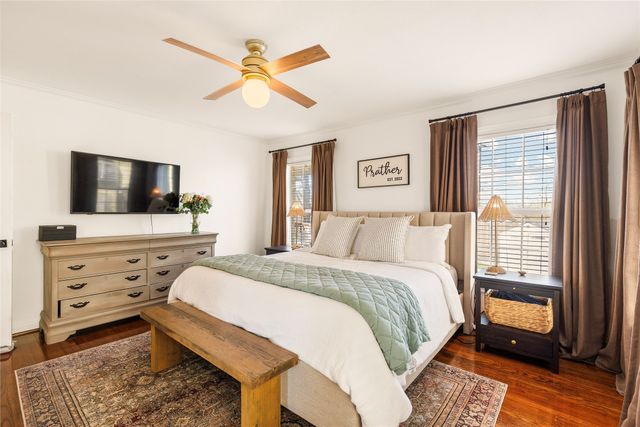 4216 Locke Avenue, Fort Worth, TX 76107