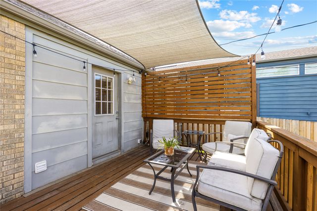 4216 Locke Avenue, Fort Worth, TX 76107