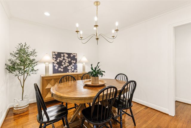 4216 Locke Avenue, Fort Worth, TX 76107