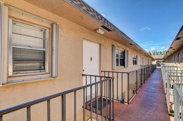 600 SW 2nd Avenue 240, Boca Raton, FL 33432