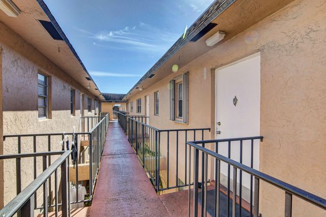 600 SW 2nd Avenue 240, Boca Raton, FL 33432