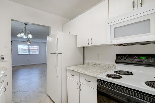 600 SW 2nd Avenue 240, Boca Raton, FL 33432