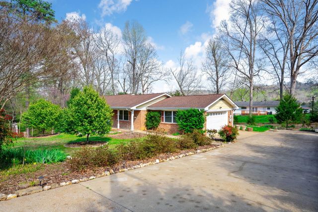 9439 Cheri Beth Circle, Ooltewah, TN 37363