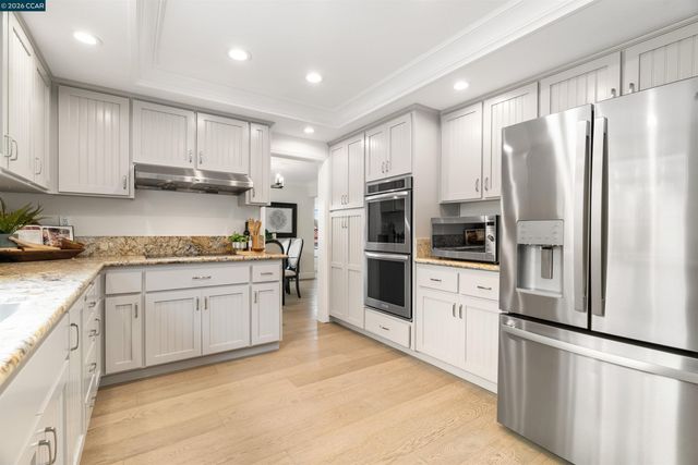 224 Briar Dr, Martinez, CA 94553