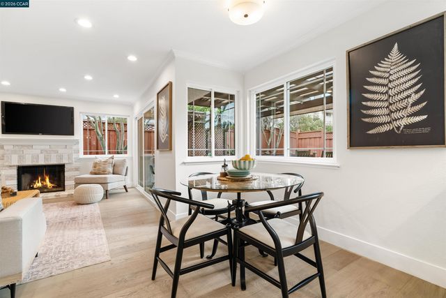 224 Briar Dr, Martinez, CA 94553