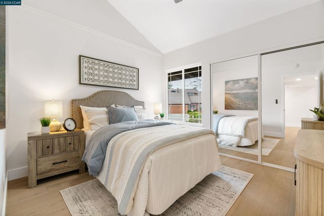 224 Briar Dr, Martinez, CA 94553