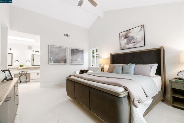 224 Briar Dr, Martinez, CA 94553