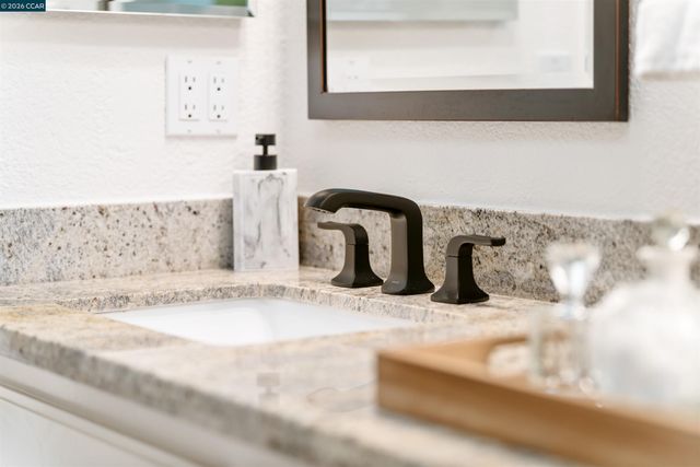 224 Briar Dr, Martinez, CA 94553