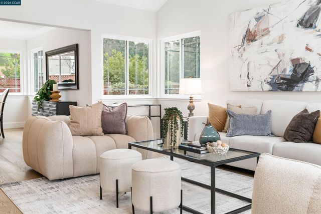 224 Briar Dr, Martinez, CA 94553