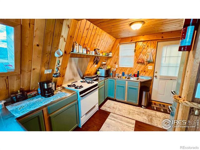 867 Windy Ridge Road, Red Feather Lakes, CO 80545
