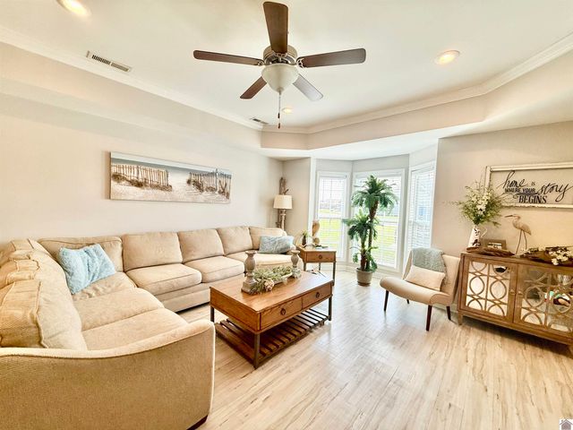 411 Moon Bay Drive, Kuttawa, KY 42055