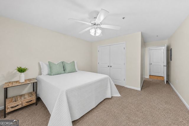 1035 Barnett Shoals Road 913, Athens, GA 30605